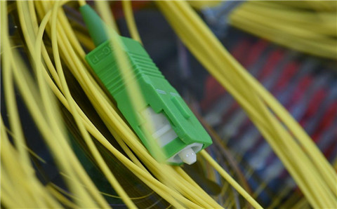 服务器的访问速度会受哪些因素影响