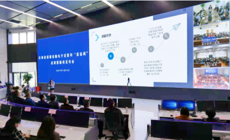 全国首张部省联网的道路运输电子证照出炉 于云南颁发 道路运输电子证照,全国首张,云南