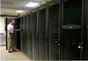 美国服务器主机(美国主机服务器选哪个)