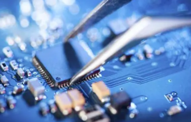 Intel招募多位传奇技术大牛 企图夺回CPU工艺王者之位 Intel,CPU