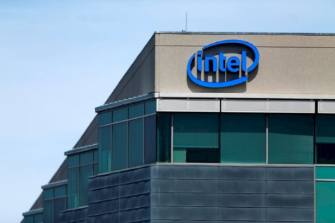 英特尔将在全球大扩产,以挑战台积电的地位 英特尔,台积电