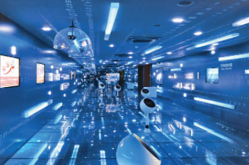 将5G基建、大数据中心等领域作为信贷投放重点