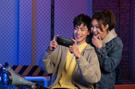 中国手游玩家人均氪金为344元,买皮肤比自己衣服都贵